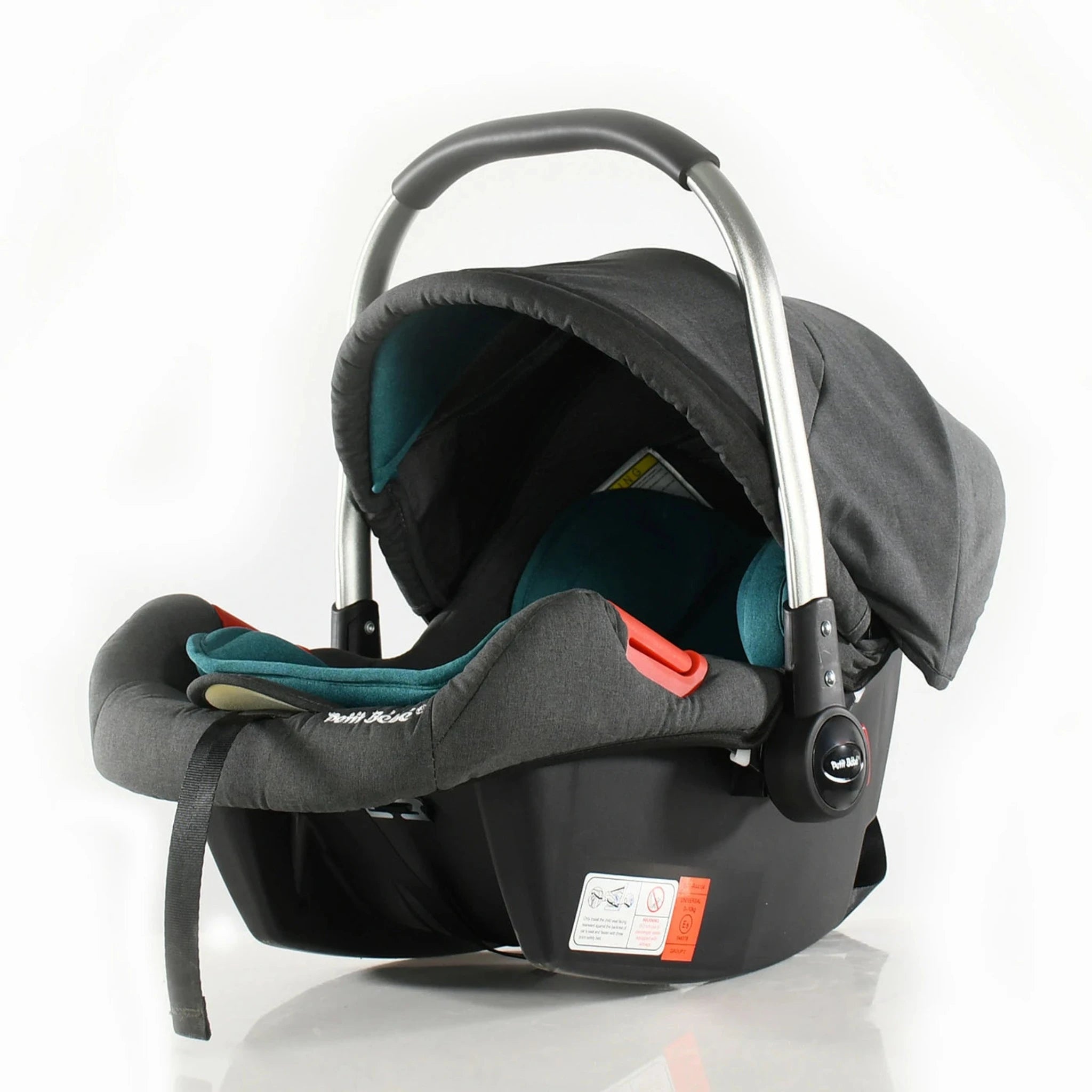 Petit Bebe Car Seat Black مقعد سيارة للاطفال من بيتيت بيبي اسود